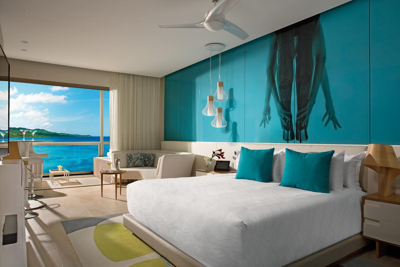 Отель Breathless Montego Bay (Adults Only) Экстерьер фото